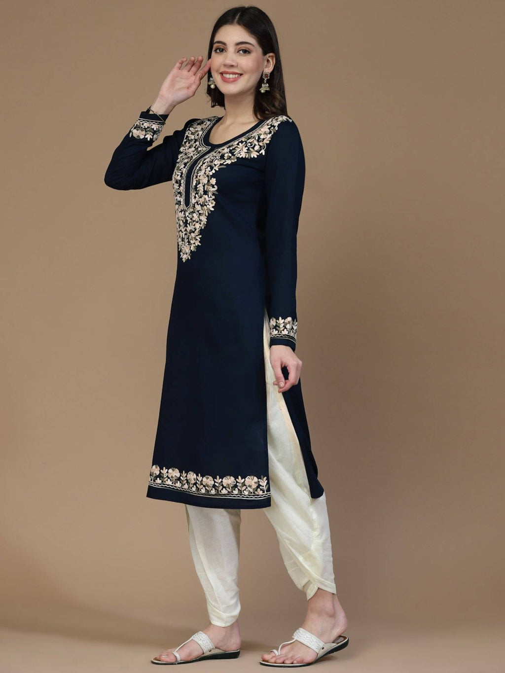 Women Floral Kashmiri Aari Embroidered Viscose Rayon Slim Fit Kurta | U3S - view 5