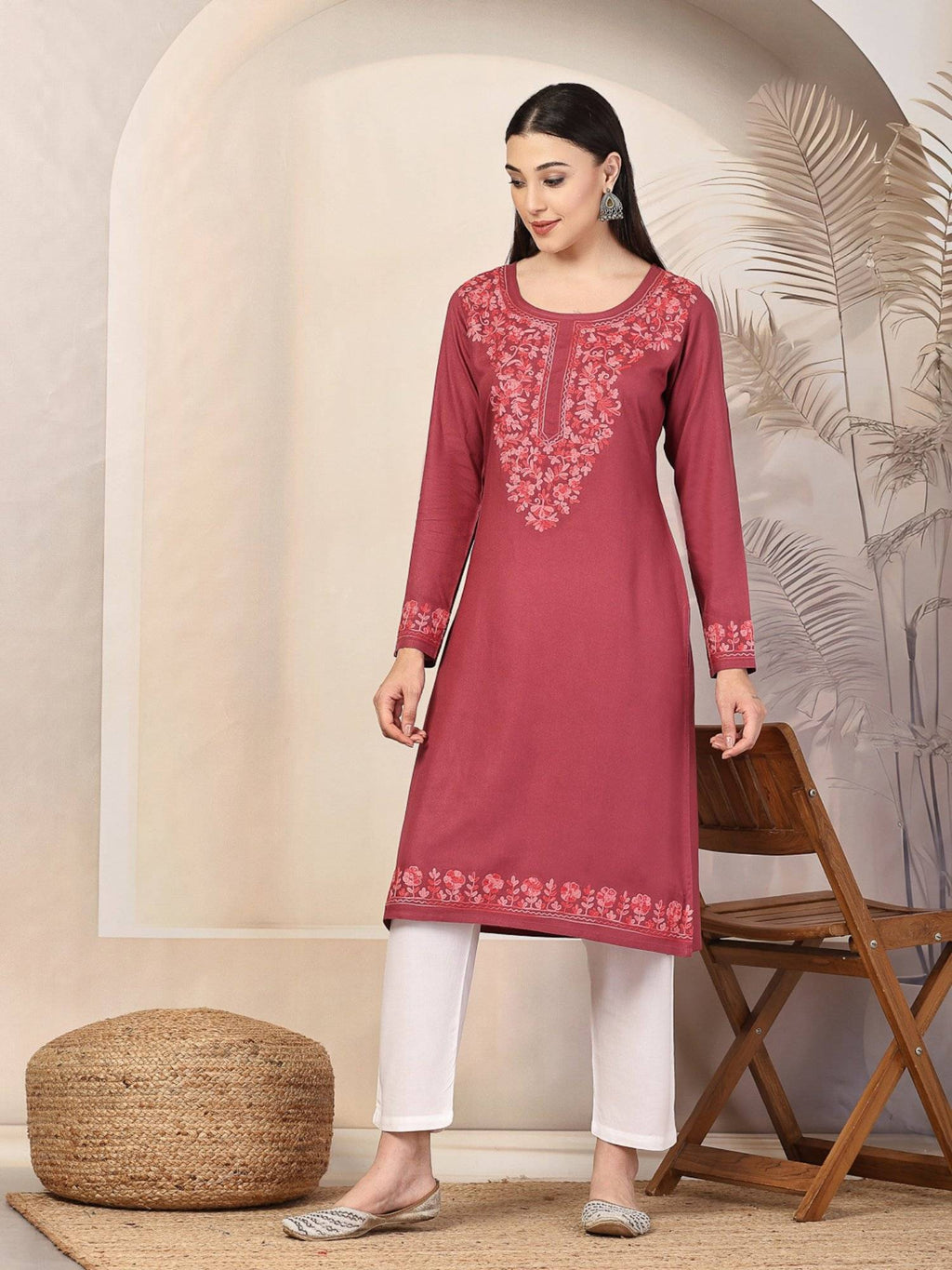 Women Floral Kashmiri Aari Embroidered Viscose Rayon Slim Fit Kurta | U3S - view 13