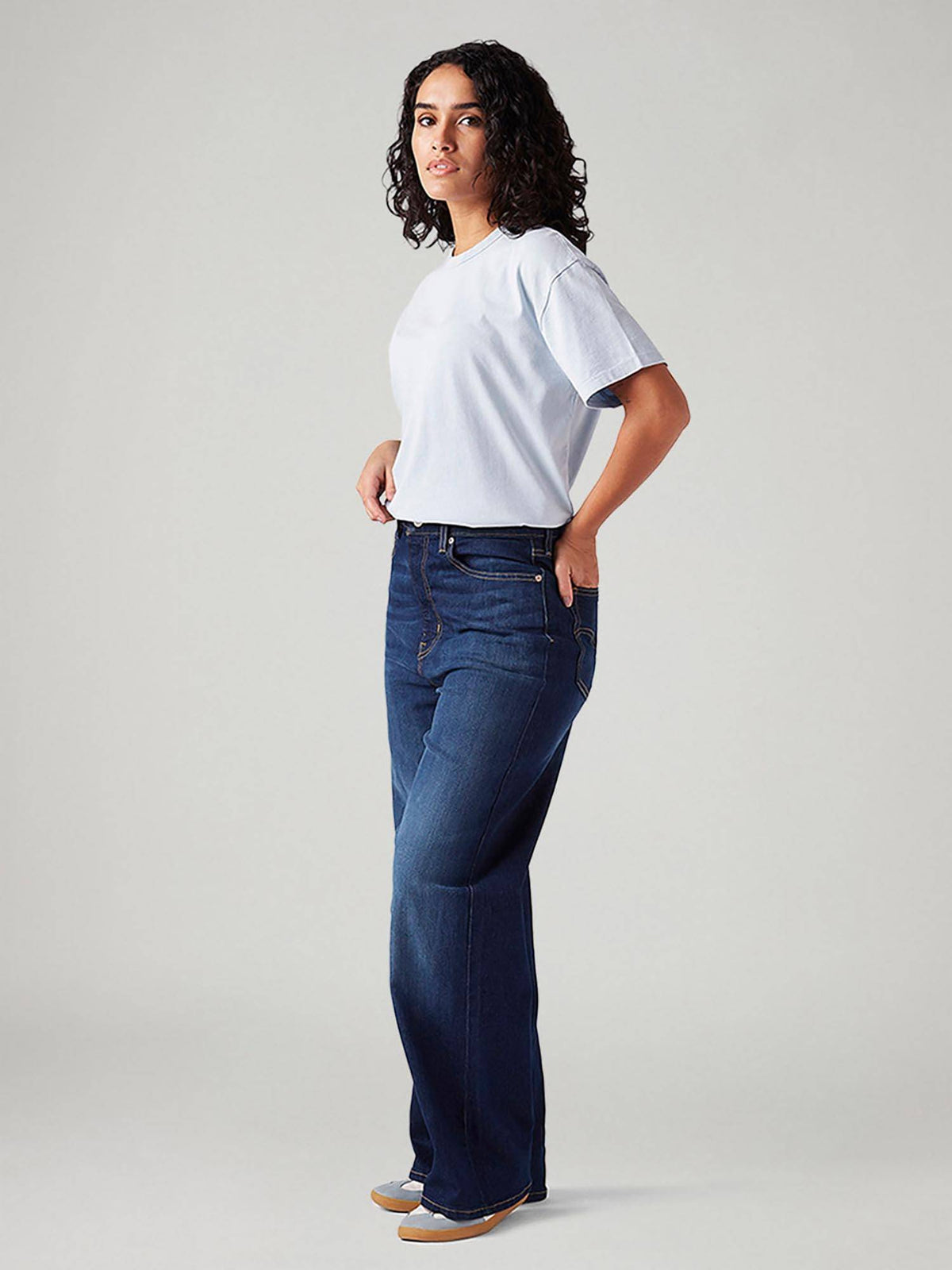Women Dark-Blue Comfortable Fit Mid Rise Jeans | RF89 - view 3