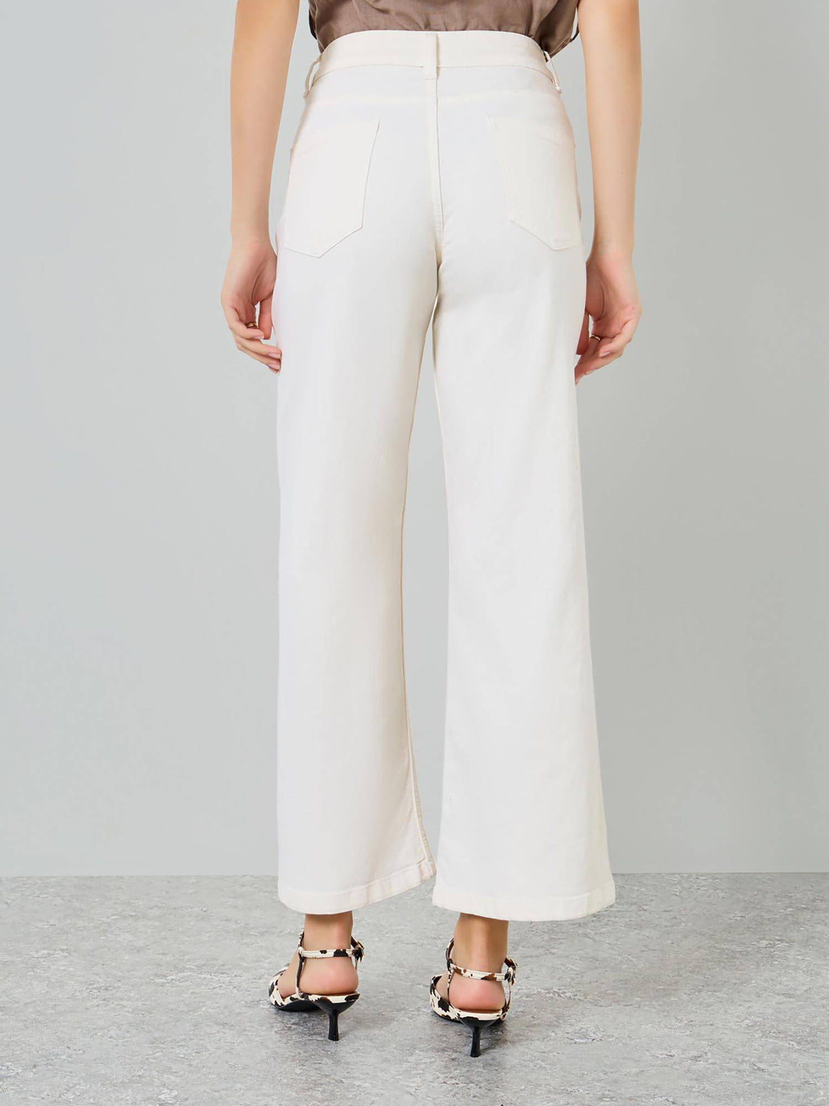 Women Solid Wide Leg Relaxed Fit Mid Rise Cotton Jeans | RF89 - view 4