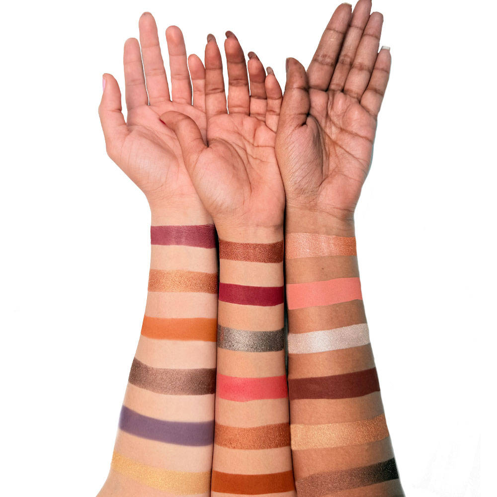 Wedding Bell 50 Color Eyeshadow Palette, Blendable Mattes, Zero Fallout, Perfect Shade | E20 - view 4