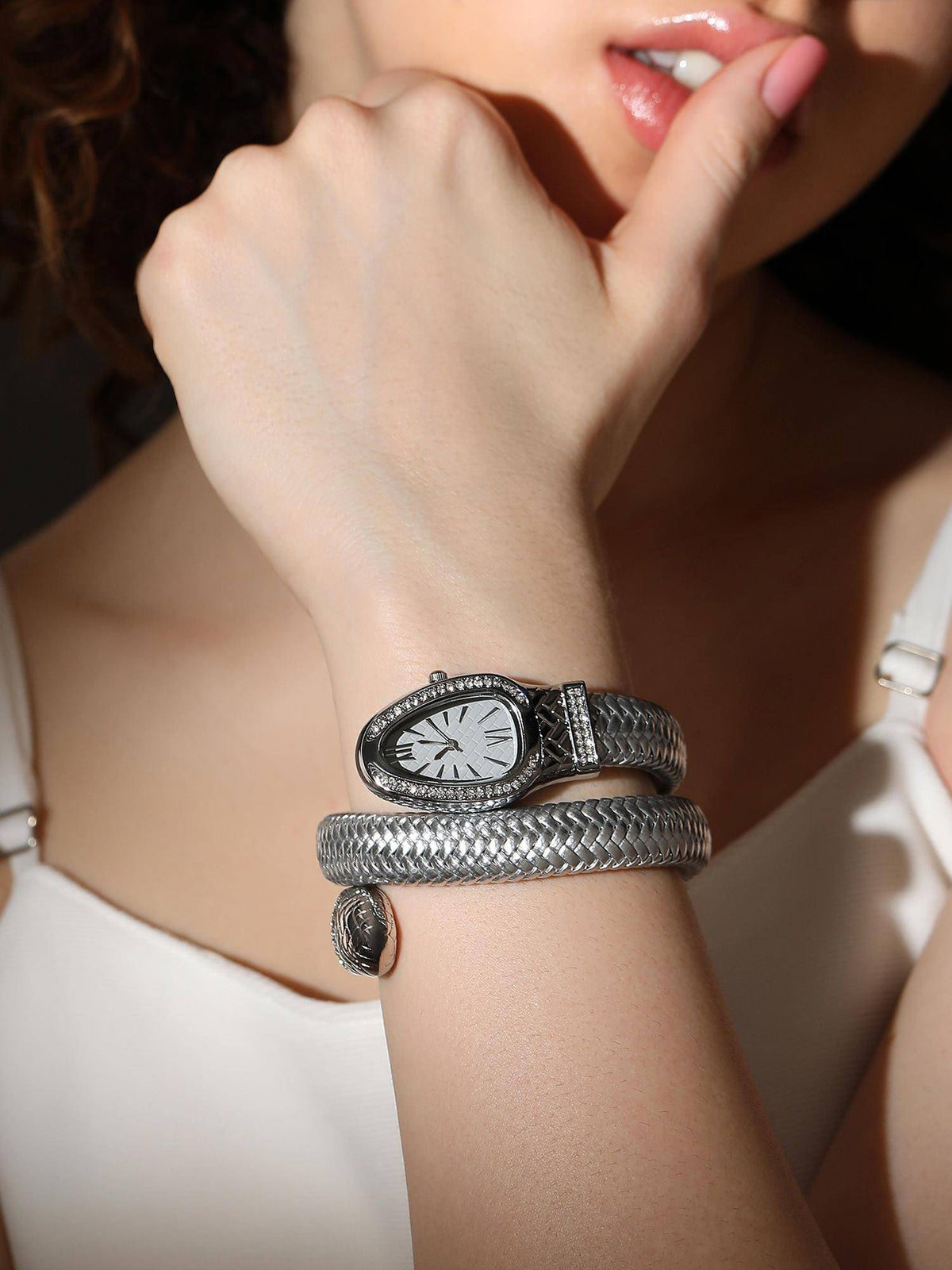 Women Oval Bracelet Silver Dial Analog Watch - | W92 - view 2
