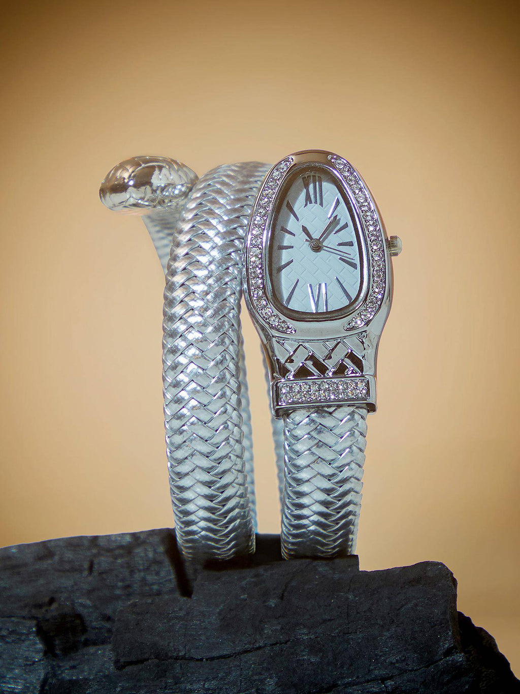 Women Oval Bracelet Silver Dial Analog Watch - | W92 - view 4