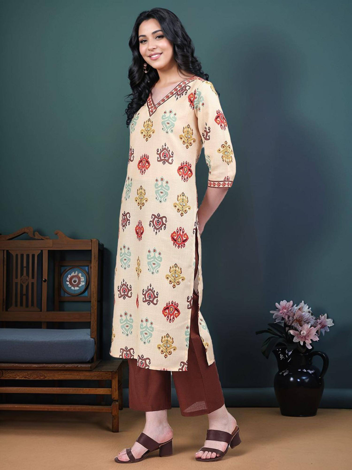 Womens Cotton Blend Ikat Printed Straight Kurta | KDG - view 3