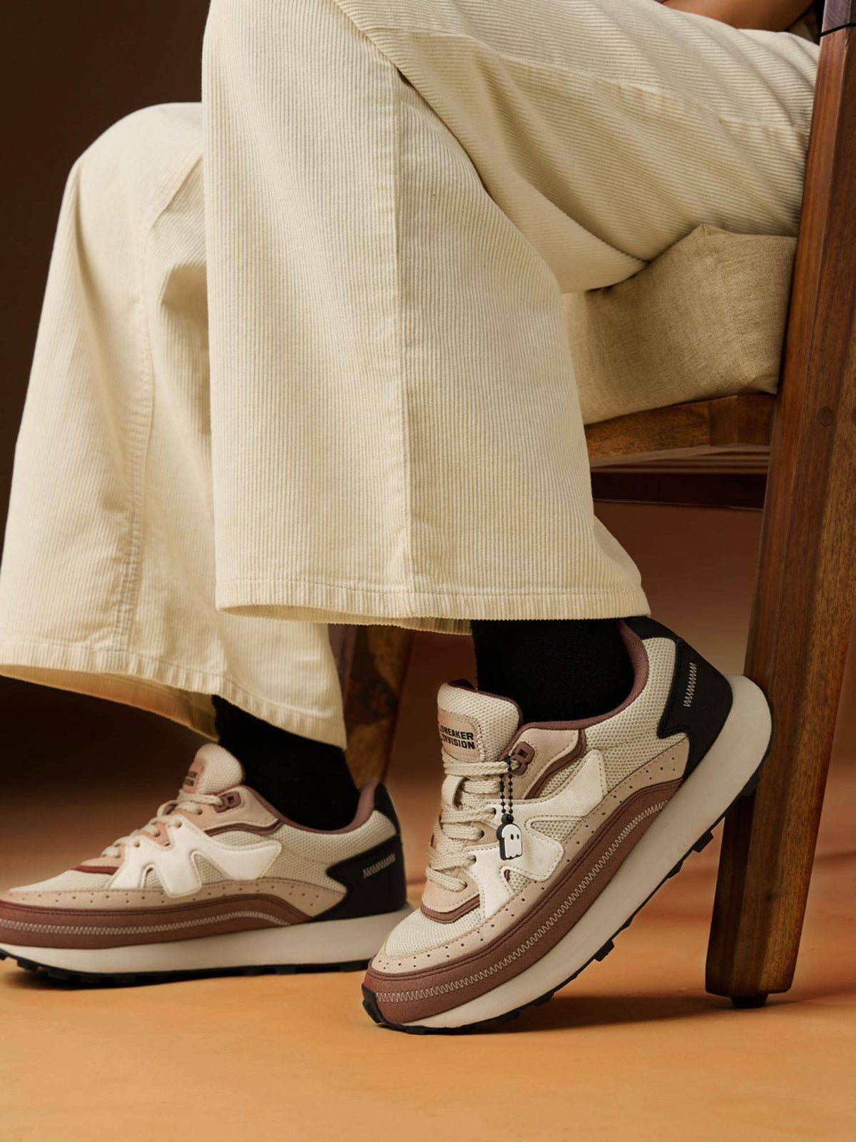 Milano: Walnut Women Beige Sneakers | SN09 - view 1