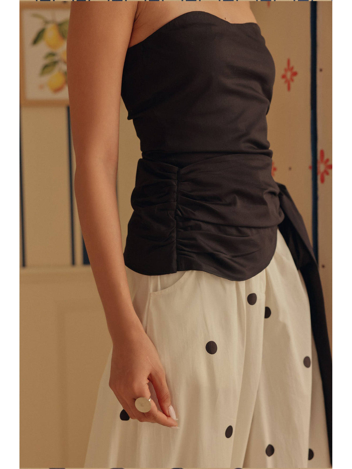 Black Domino Top | TT90 - view 3