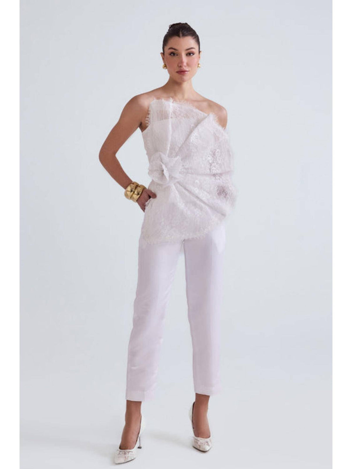 Vera Lace Structured Top | TT90 - view 2