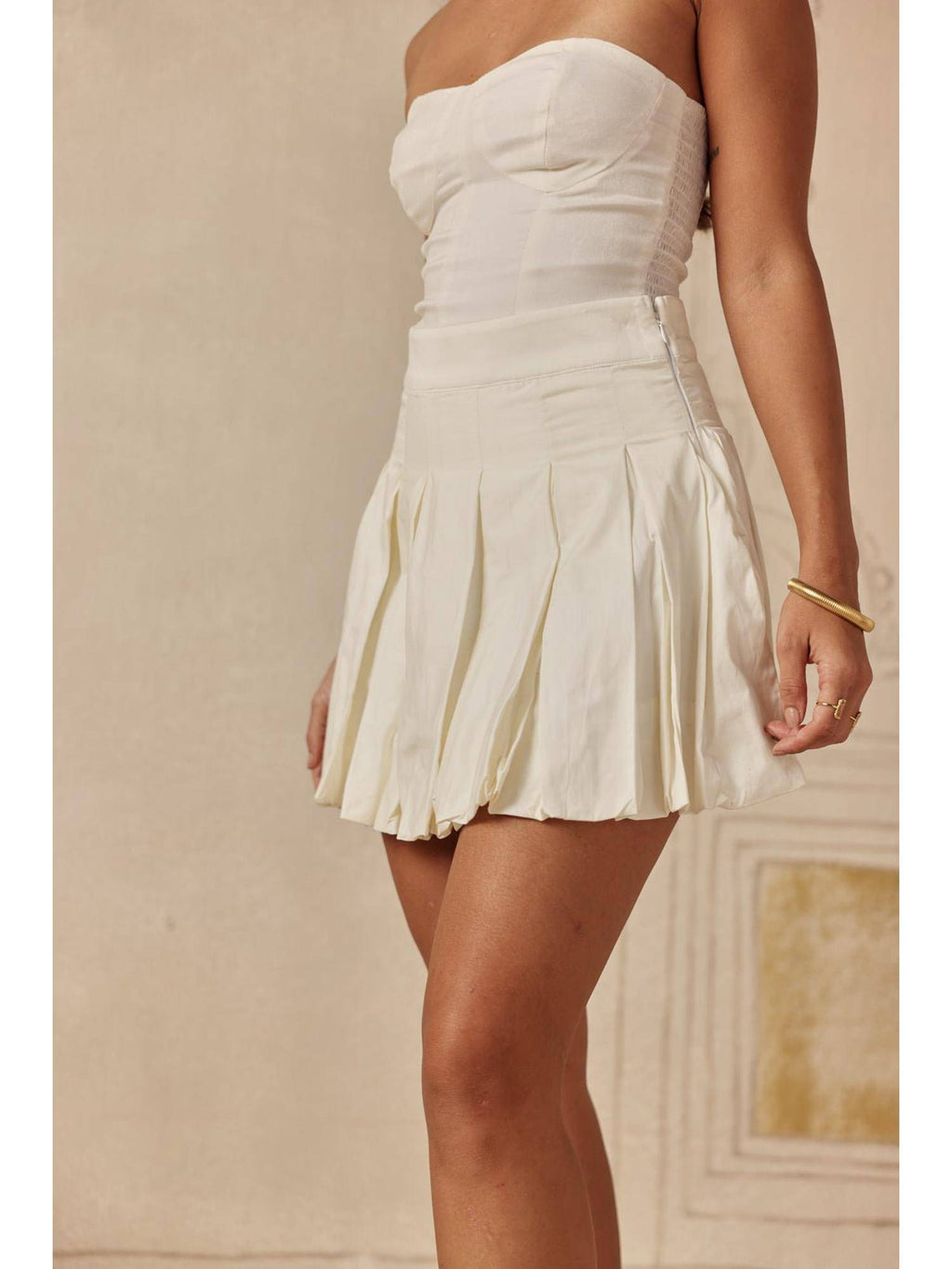 Reverie White Solid Top | TT90 - view 3