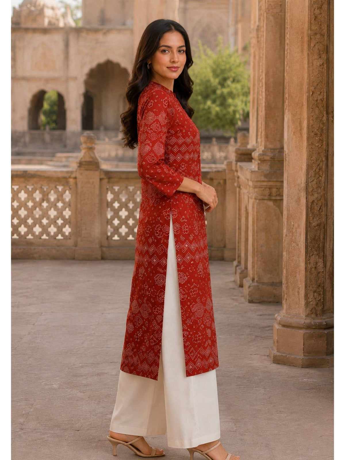 Red Hand Screen Print Pintuck Cotton Kurta | U3S - view 4