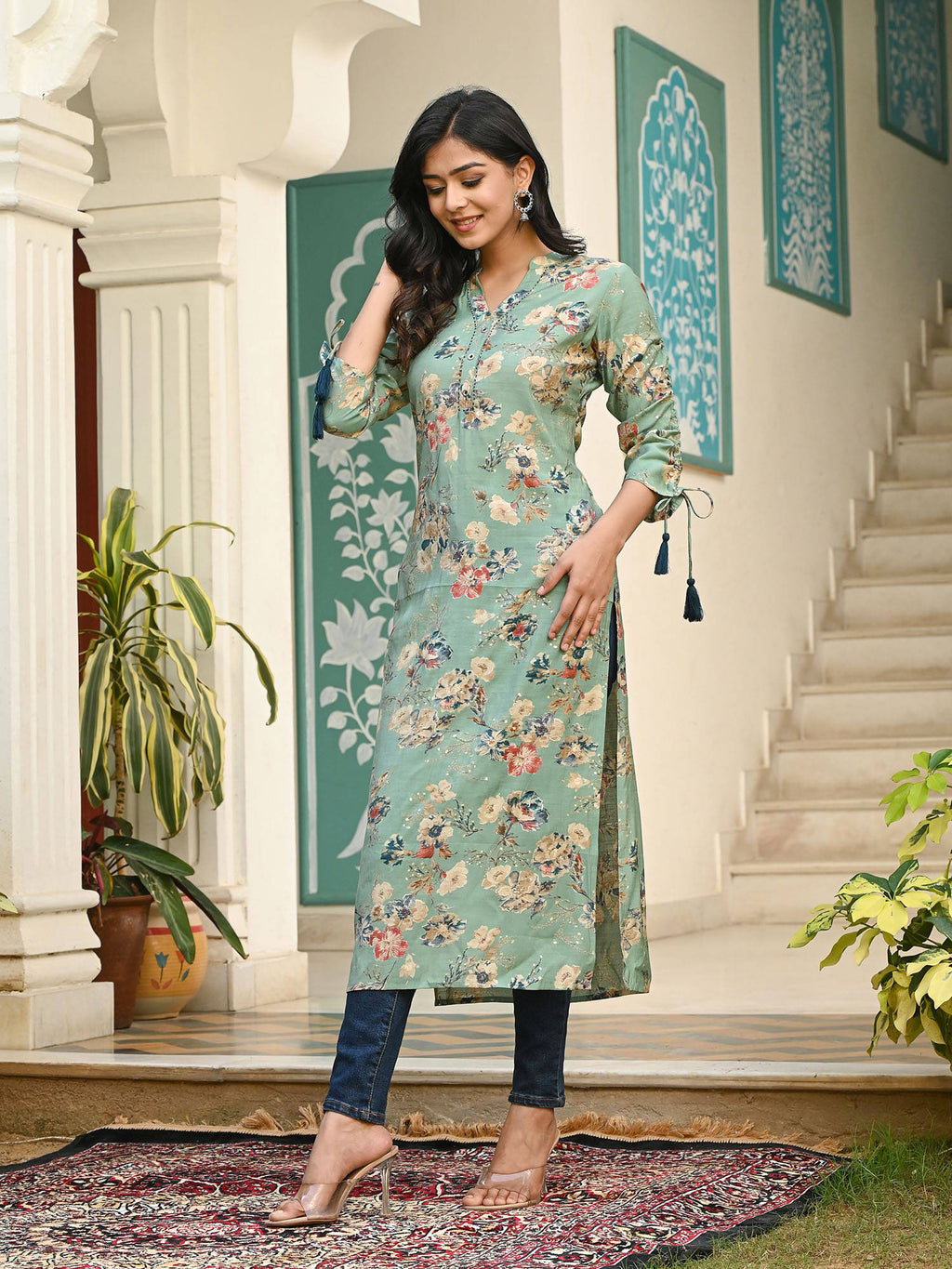 Women Sage Green Printed Floral Kurta | FY93 - view 1