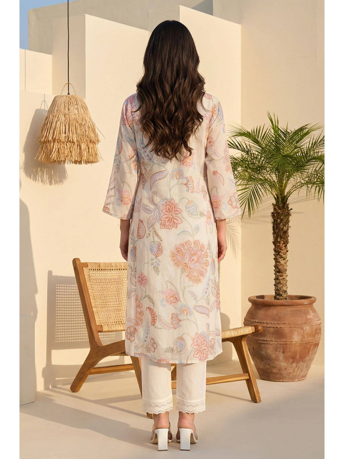 Off-White Schiffilyfloral Straight Kurta | KDG - view 5