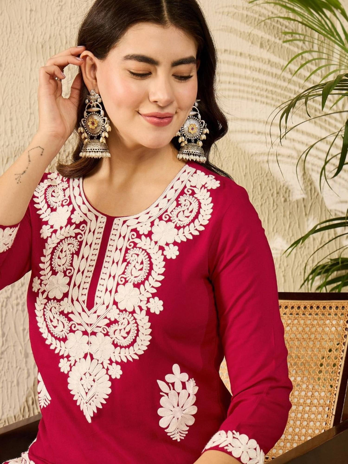 Women Red Viscose Rayon Embroidered Straight Kurta | FY93 - view 1
