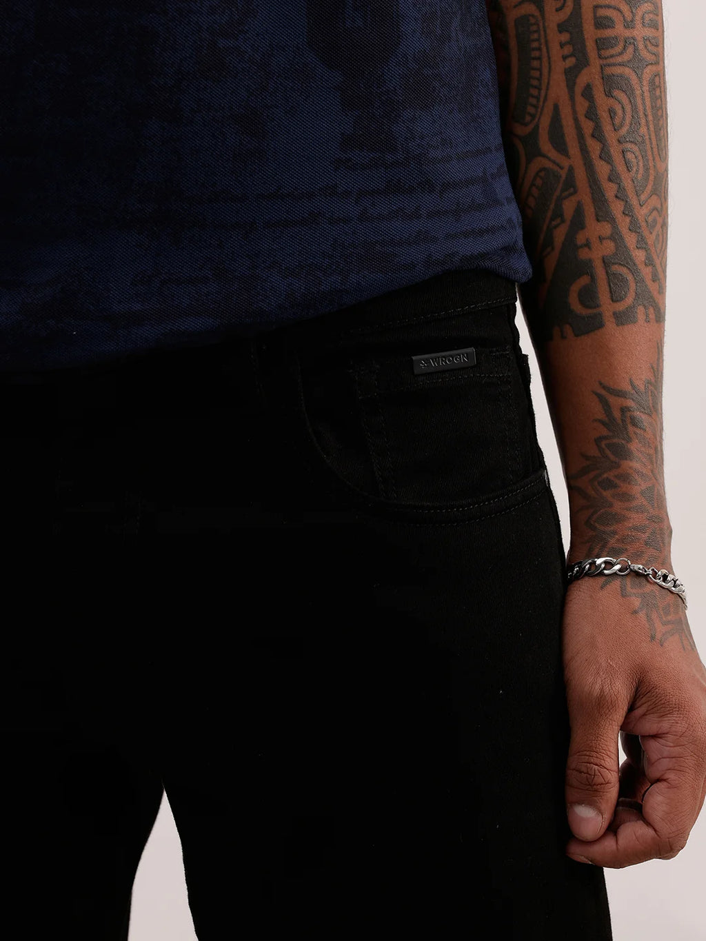 Solid Slim Crop Fit Denim Jeans | Black
