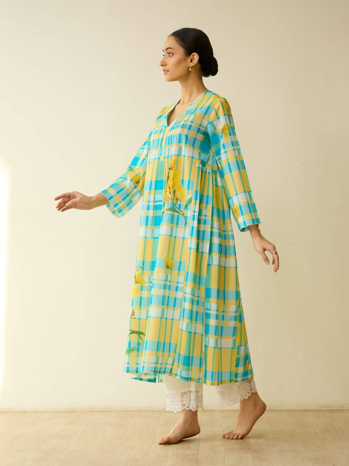 Multi-Color Floral Regular Kurta | U3S - view 7