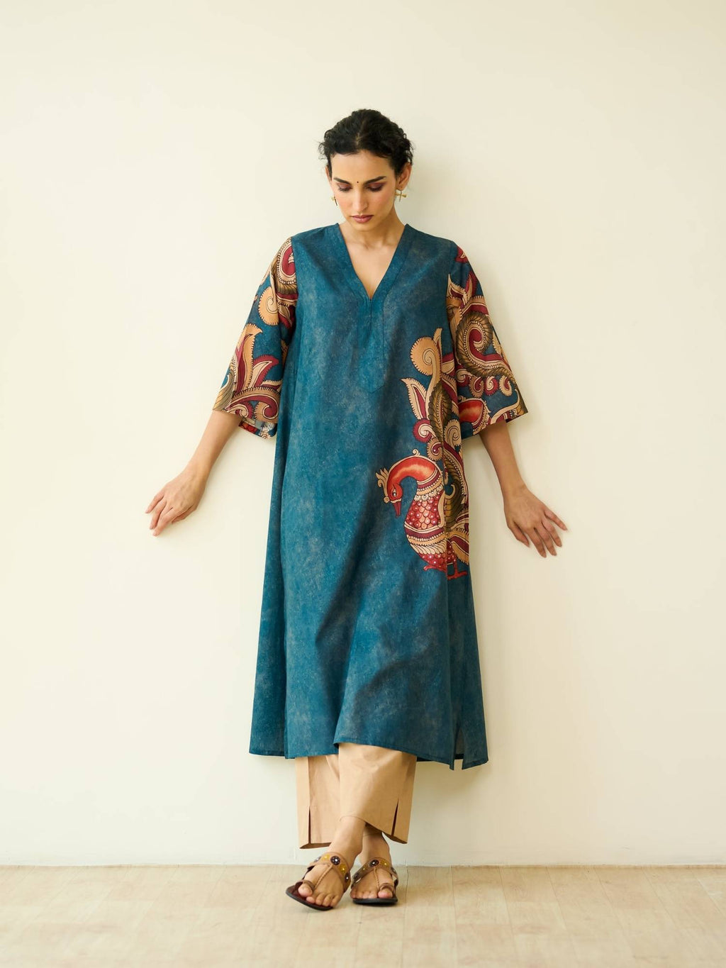 Green Embellished/Sequined Regular Kurta | KDG - view 19