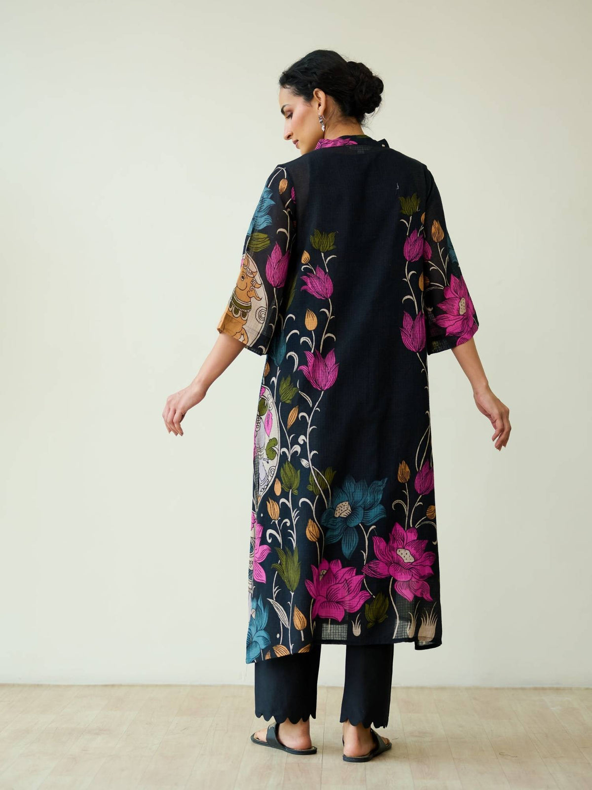 Black Embellished/Sequined Regular Kurta | U3S - view 6