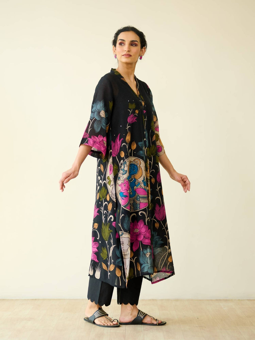 Black Embellished/Sequined Regular Kurta | KDG - view 8