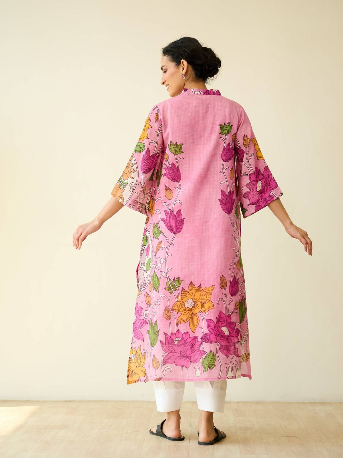 Black Embellished/Sequined Regular Kurta | KDG - view 14