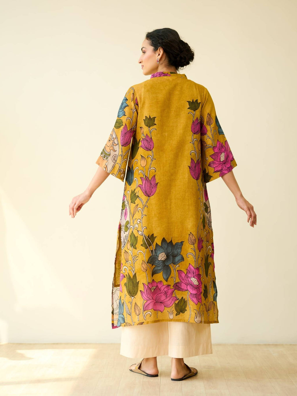 Black Embellished/Sequined Regular Kurta | U3S - view 14