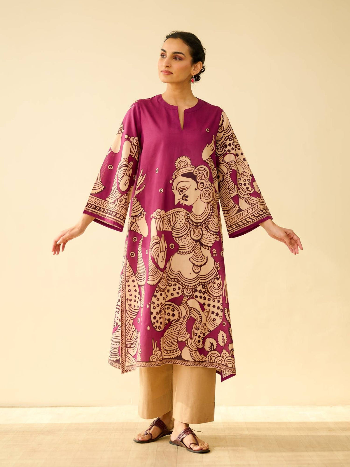 Black Embellished/Sequined Regular Kurta | KDG - view 18
