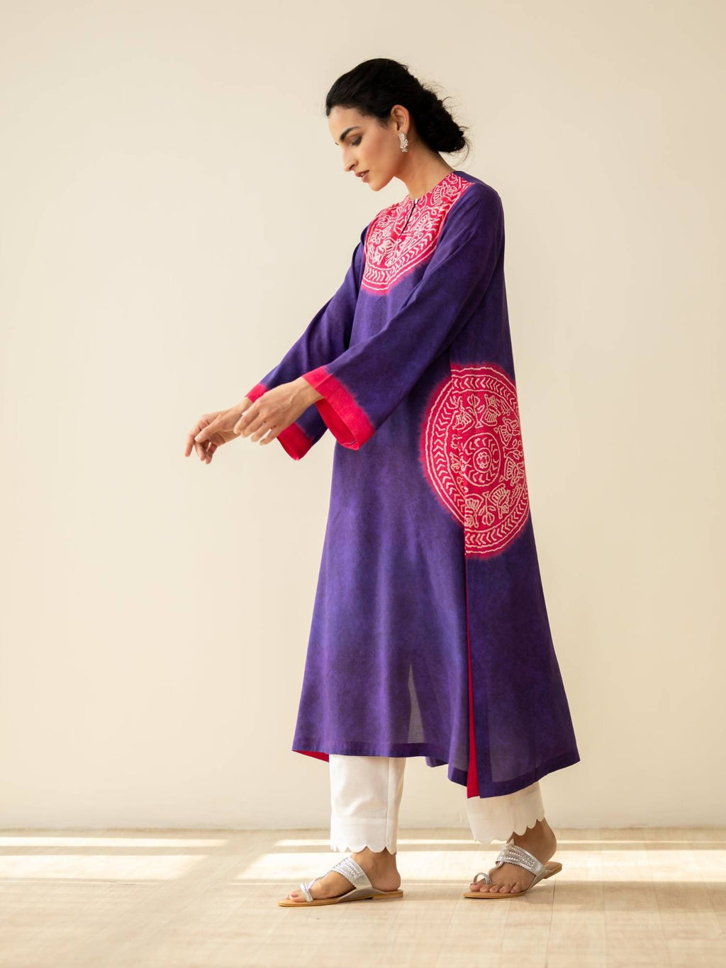 Green Embellished/Sequined Regular Kurta | KDG - view 11