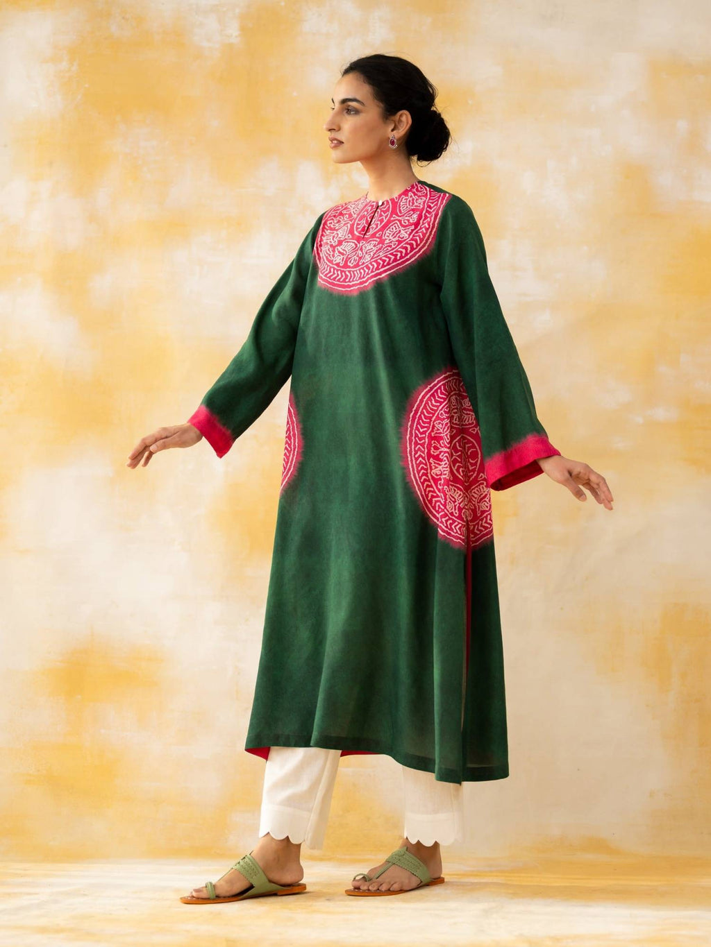 Green Embellished/Sequined Regular Kurta | KDG - view 3