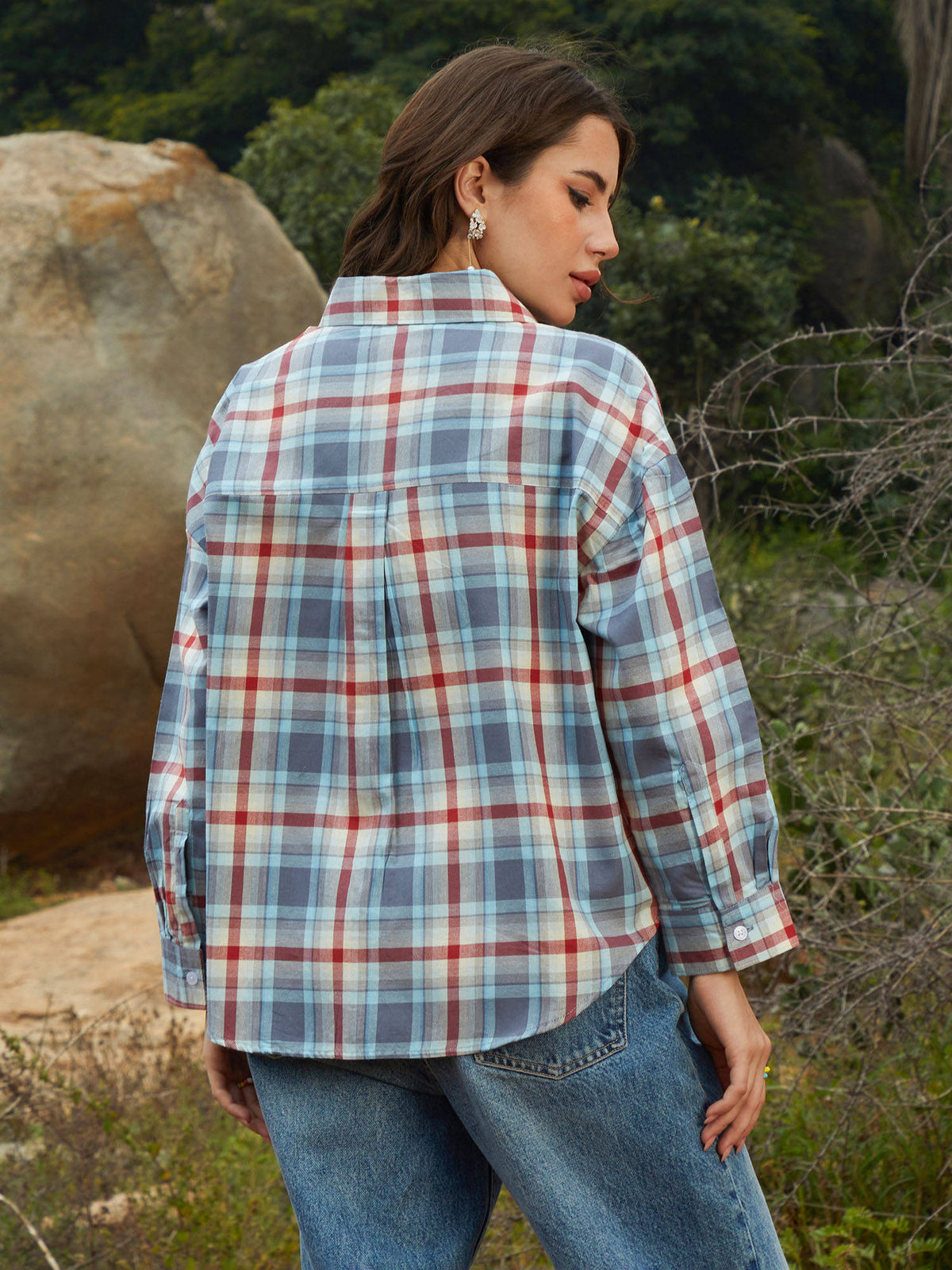 Women Icy Blue and Brick Red Tartan Plaid Oversized Shirt | S67 - view 4
