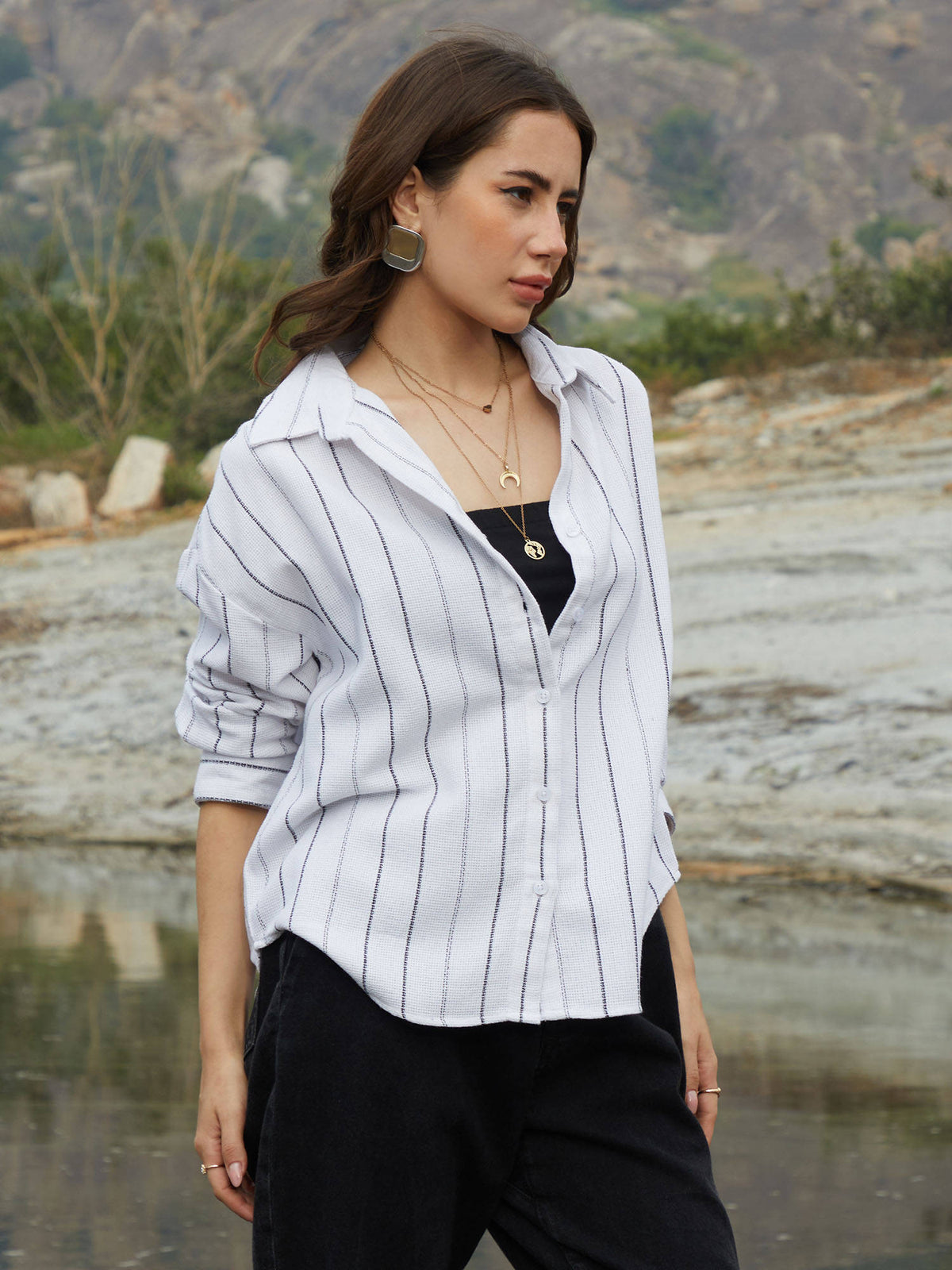 Women Daisy White Woven Stripe Oversized Shirt | S67 - view 3