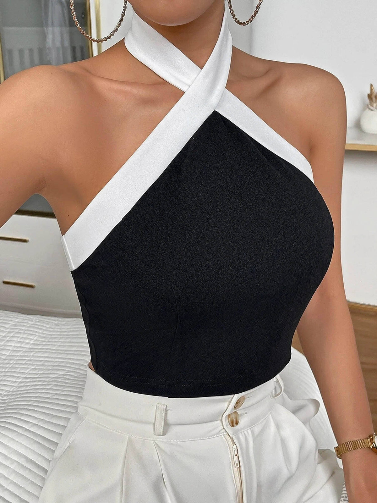 Black Contrast Hem Cross Halter Neck Top | HT67 - view 2