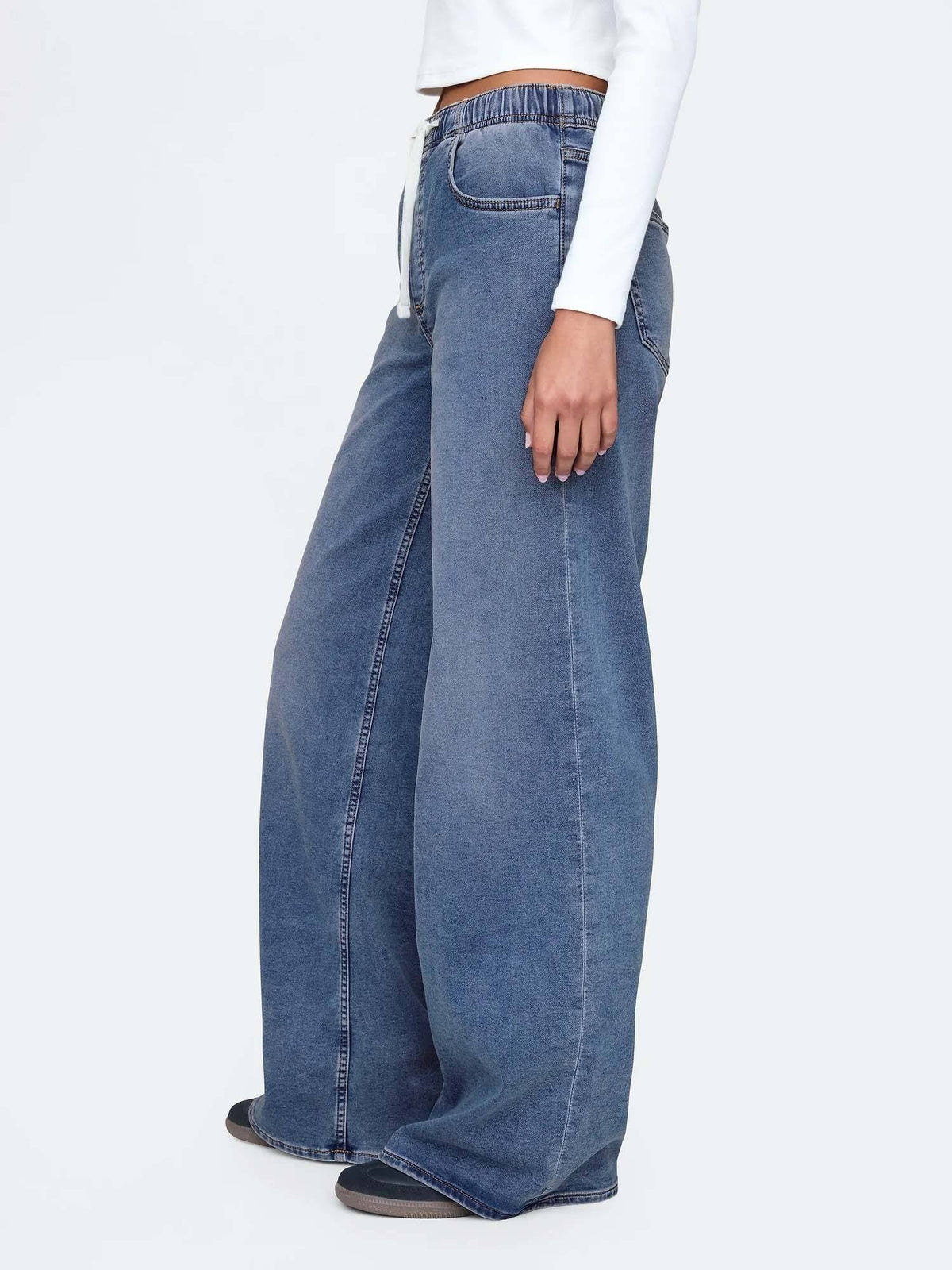 Blue Comfortable Fit Jeans | RF89 - view 3