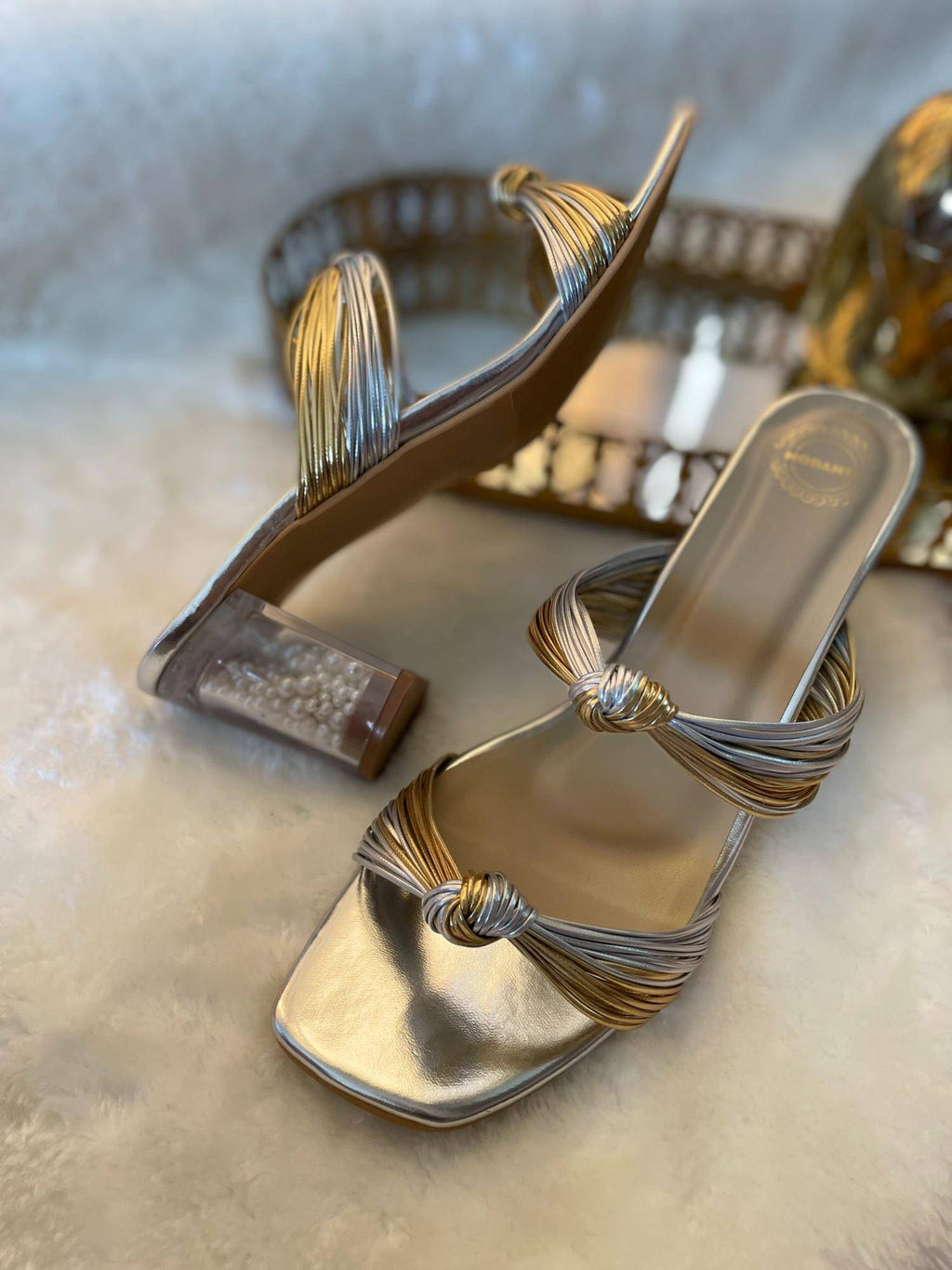 Gold Knot Pearl Heels | H78 - view 2