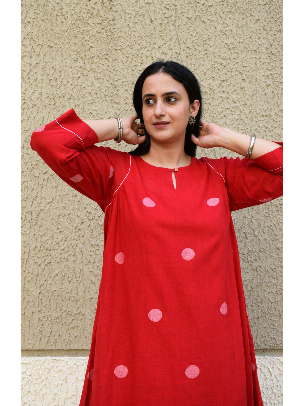 Red Polka Dot Jamdani Kurta With Side Gathers (Set of 2) | FY93 - view 5
