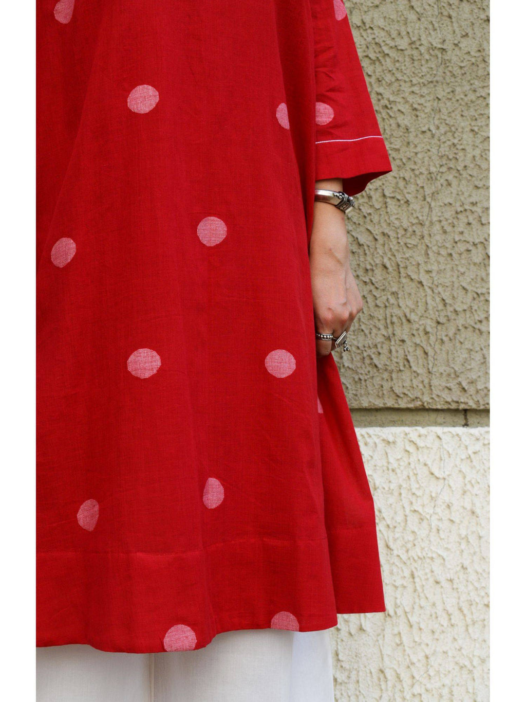 Red Polka Dot Jamdani Kurta With Side Gathers (Set of 2) | FY93 - view 6