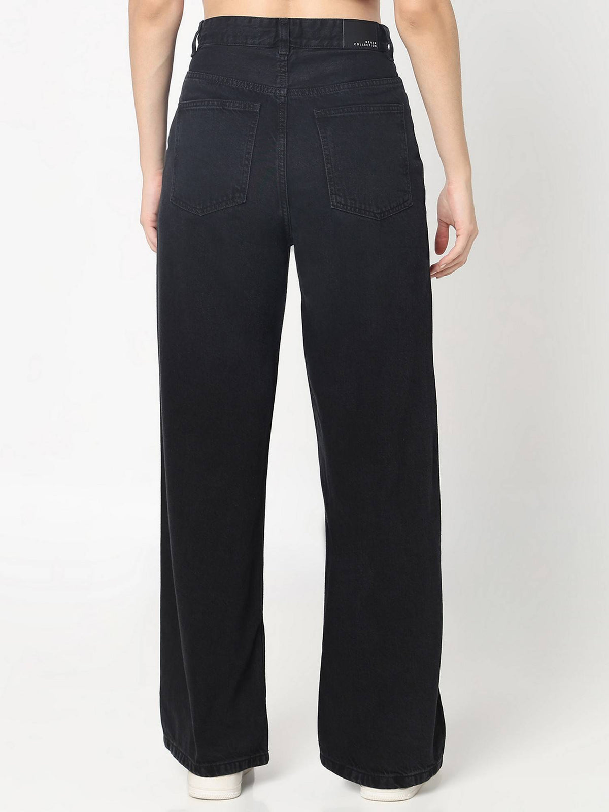 Women Black Denim Solid Straight Leg Mid Waist Jeans | ST23 - view 5