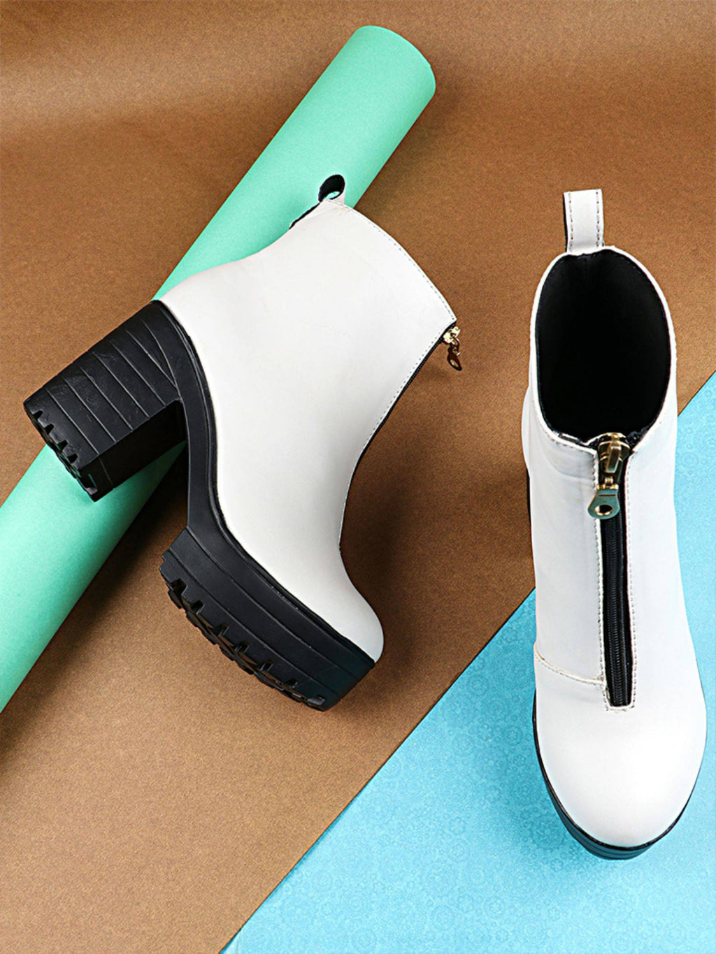 Women Solid Black Boots | BT61 - view 6