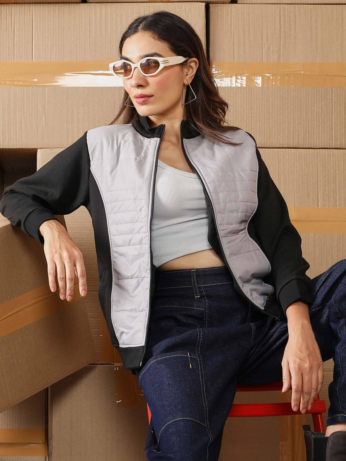 Women Baby Pink and Onyx Black Zip-Front Block Jacket | JC78 - view 11