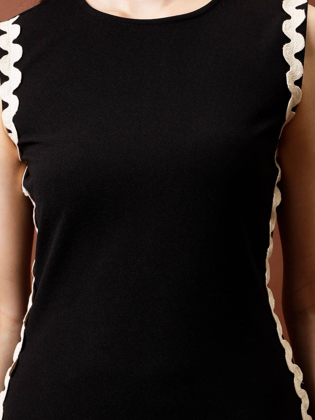 Black Immutable Scuba Formal Sheath Dress | D56 - view 5