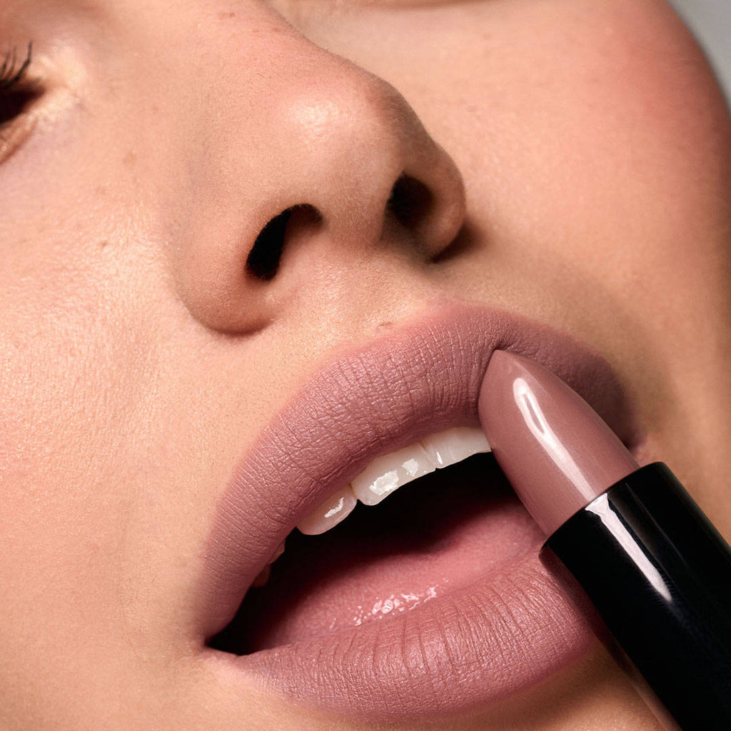Powder Drop Matte Lipstick | L12 - view 3