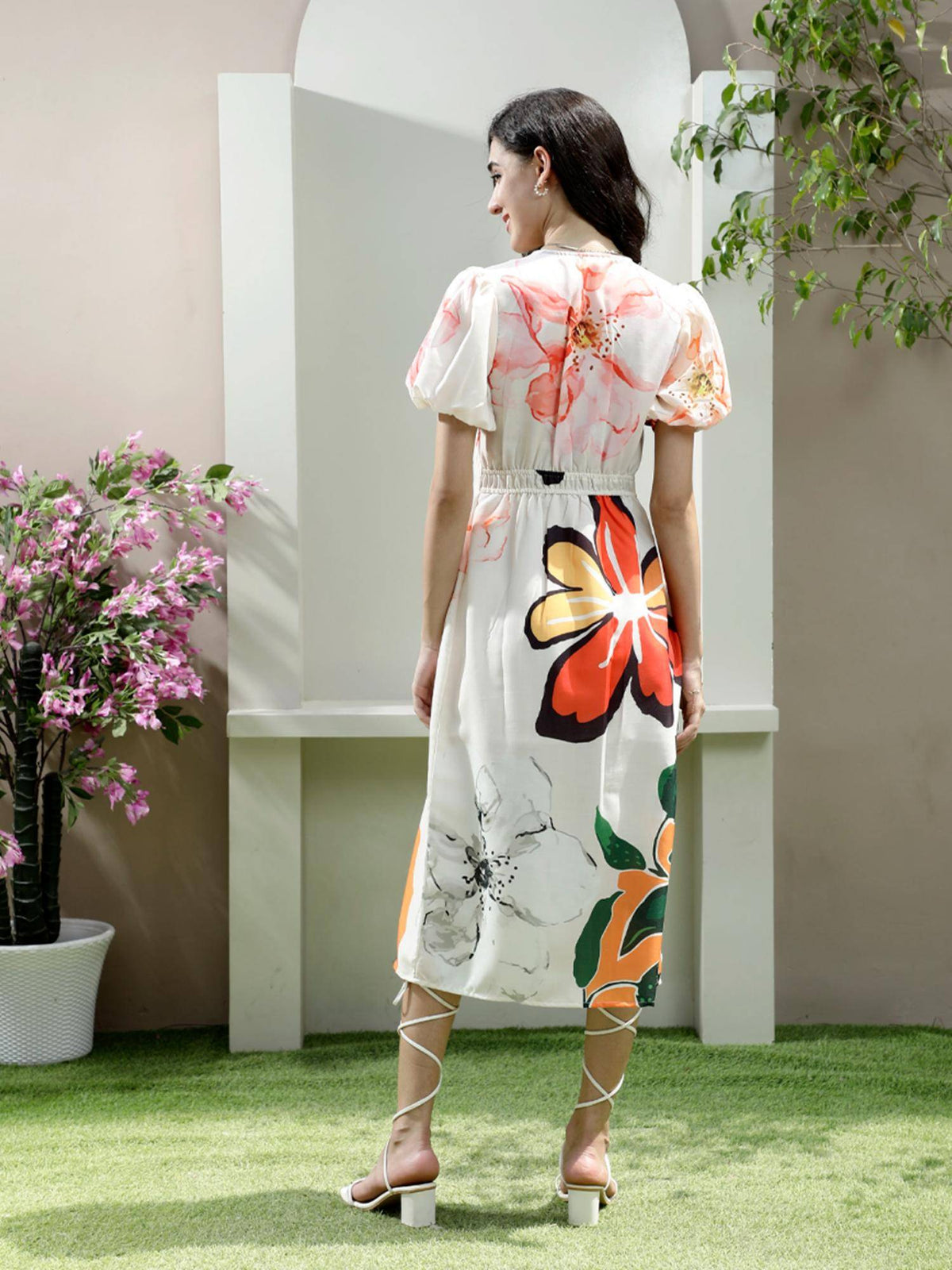 Off White Linen Floral Midi Dress | D56 - view 5