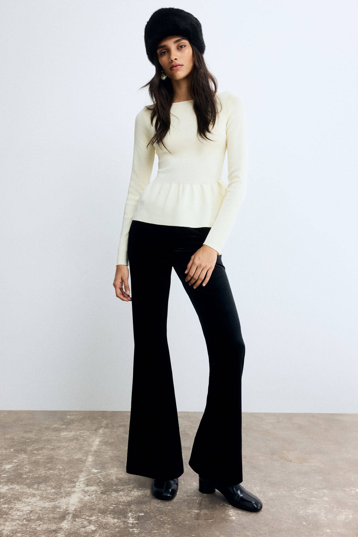 Women White Knitted Peplum Top | pt51 - view 2