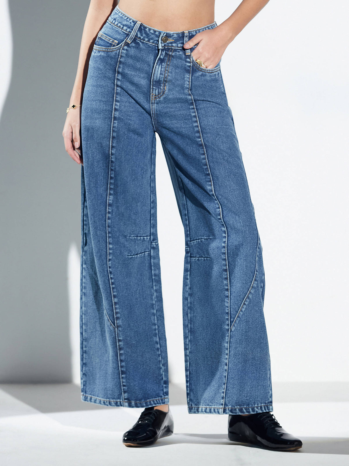 Women Blue Barrel Fit High Rise Whiskered Panelled Denim Jeans | RF89 - view 1
