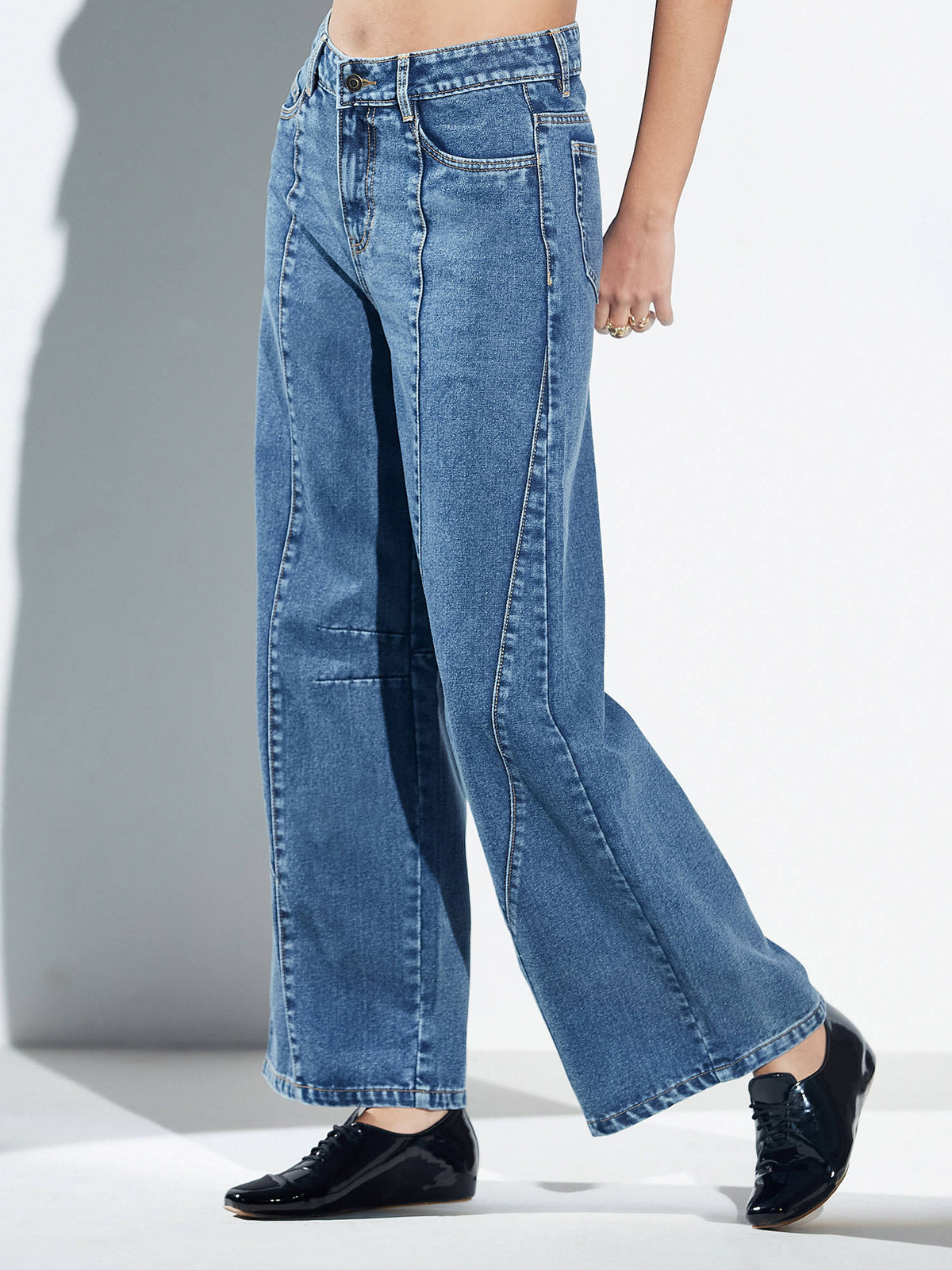 Women Blue Barrel Fit High Rise Whiskered Panelled Denim Jeans | RF89 - view 2