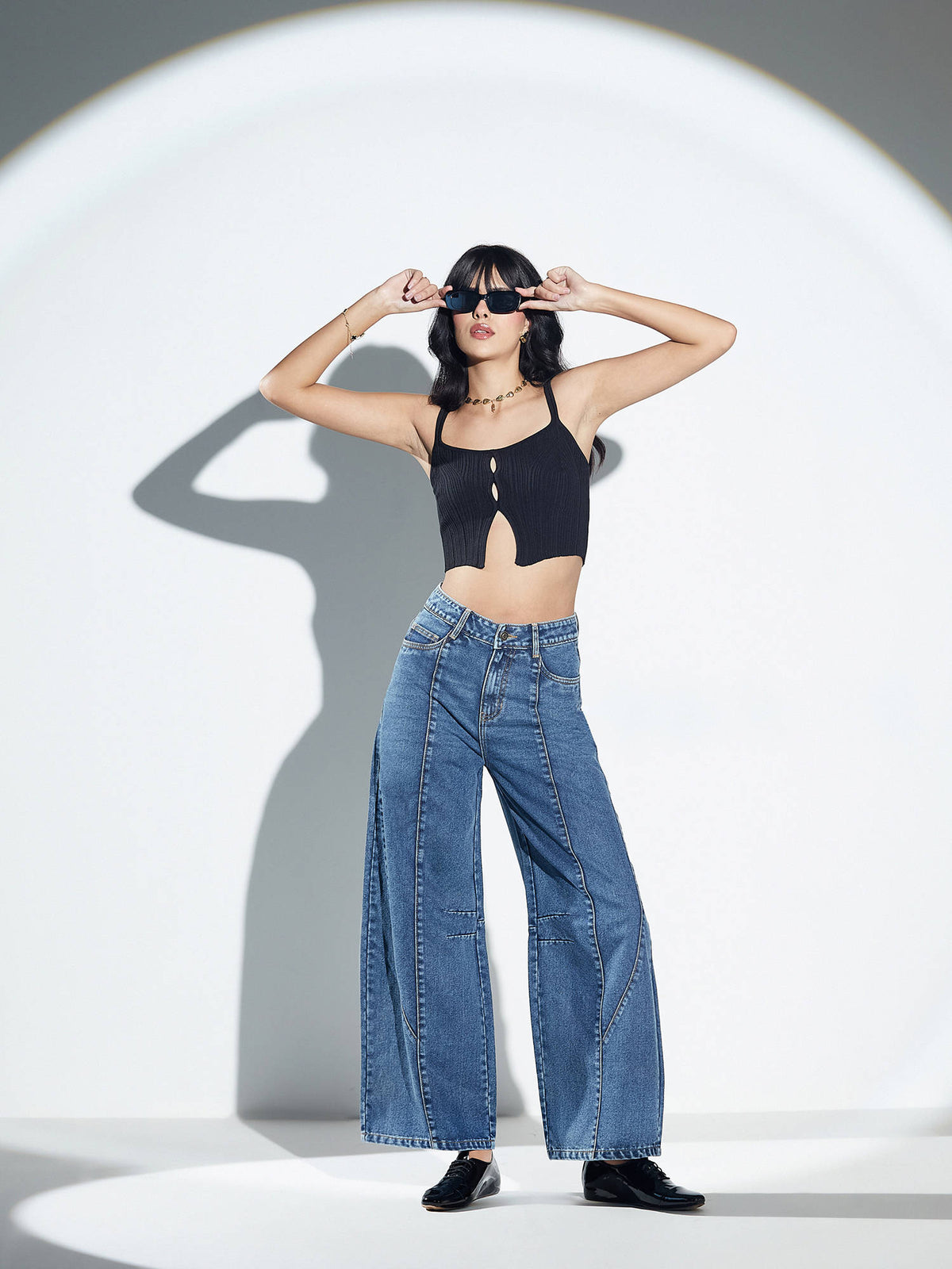 Women Blue Barrel Fit High Rise Whiskered Panelled Denim Jeans | RF89 - view 5