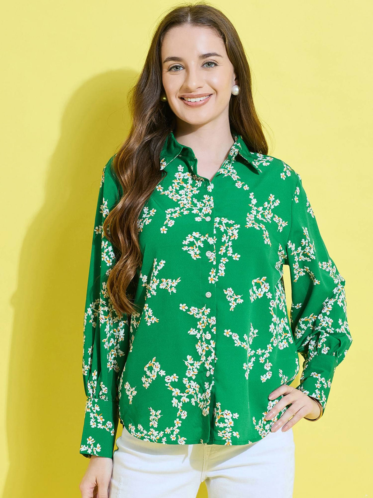 Women Green Comfort Tailored Fit Printed Casual Shirt | S67 - view 1