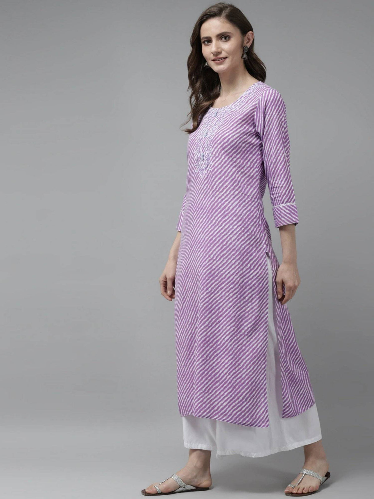 Lavender Embroidered Rayon Straight Kurta | U3S - view 2