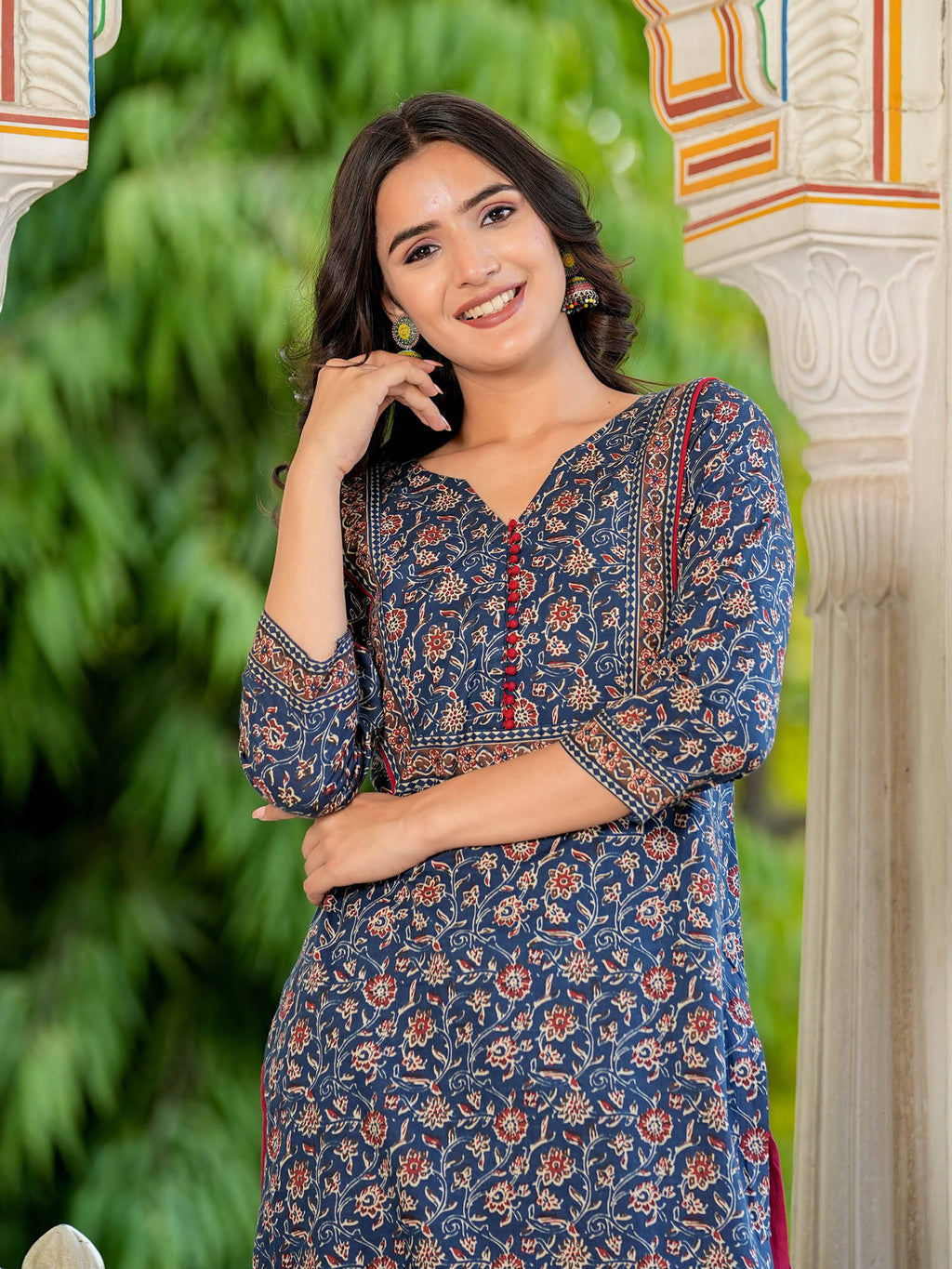 Womens Floral Printed Straight Cotton Navy Blue Kurta | FY93 - view 6