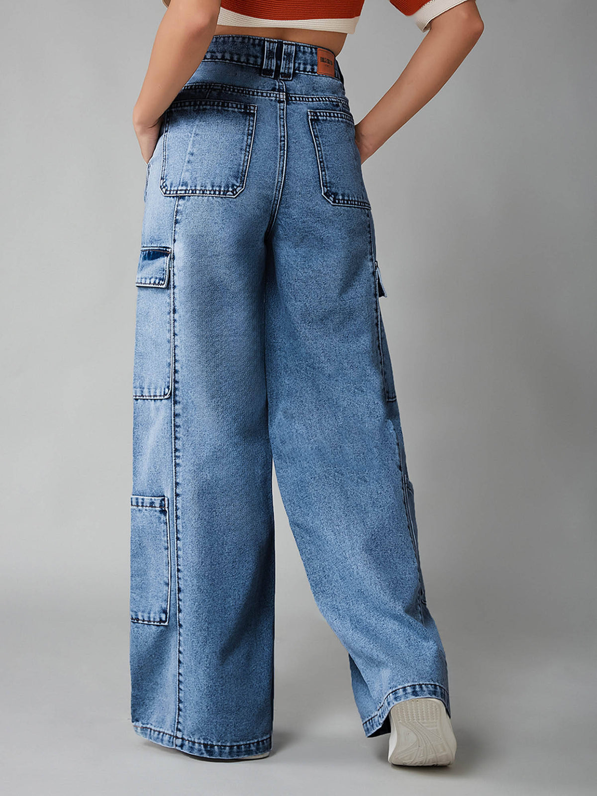 Women's Blue Solid Relaxed Fit Jeans | BG78 - view 4