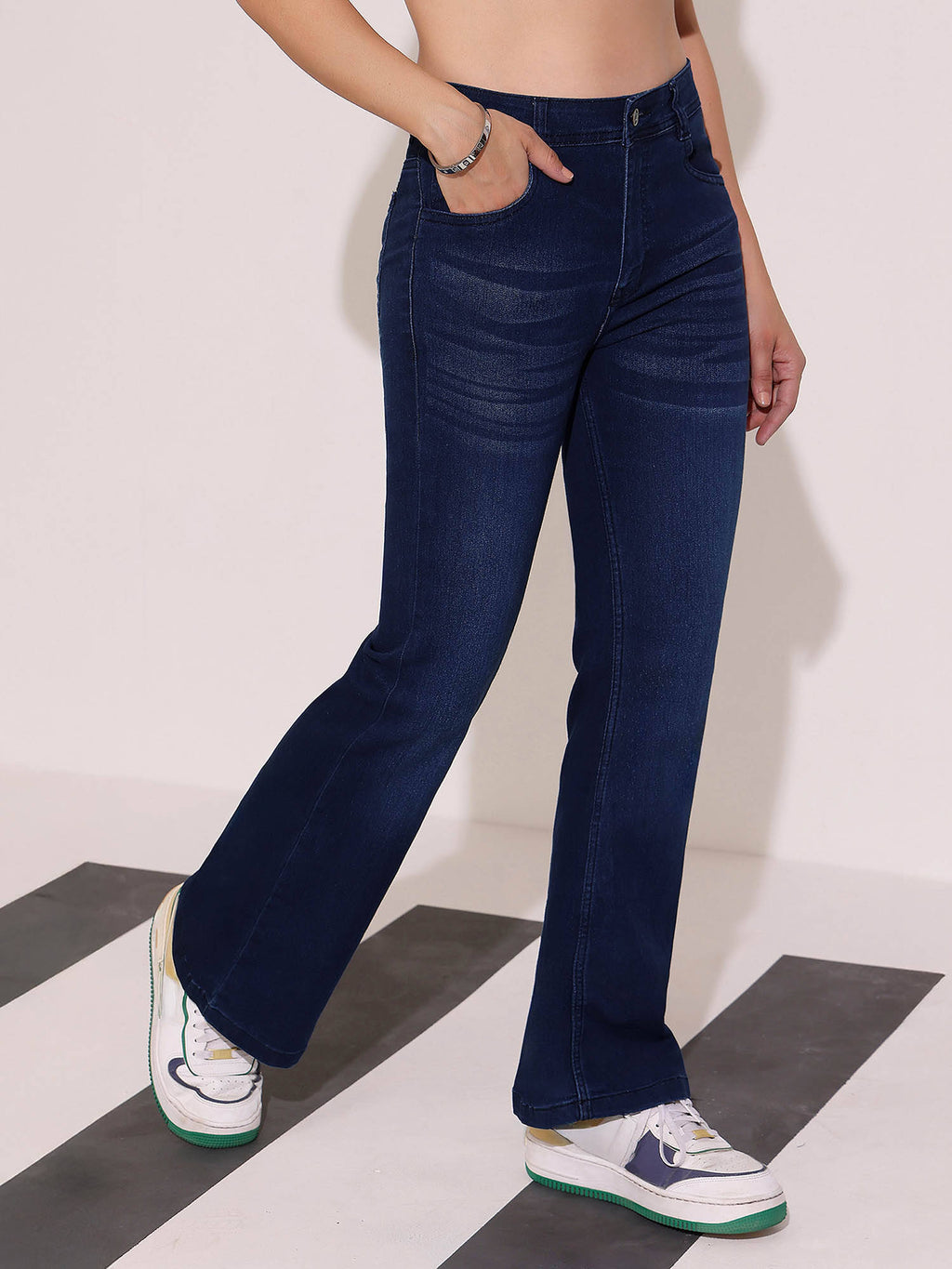 Women's Navy Blue Solid Regular Fit Jeans | BT10 - view 2