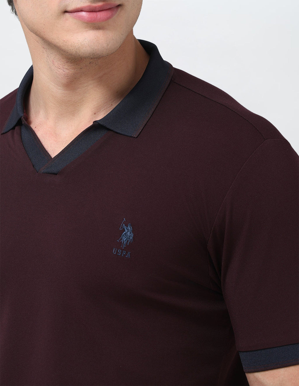 Solid Slim Fit Polo Shirt USP0