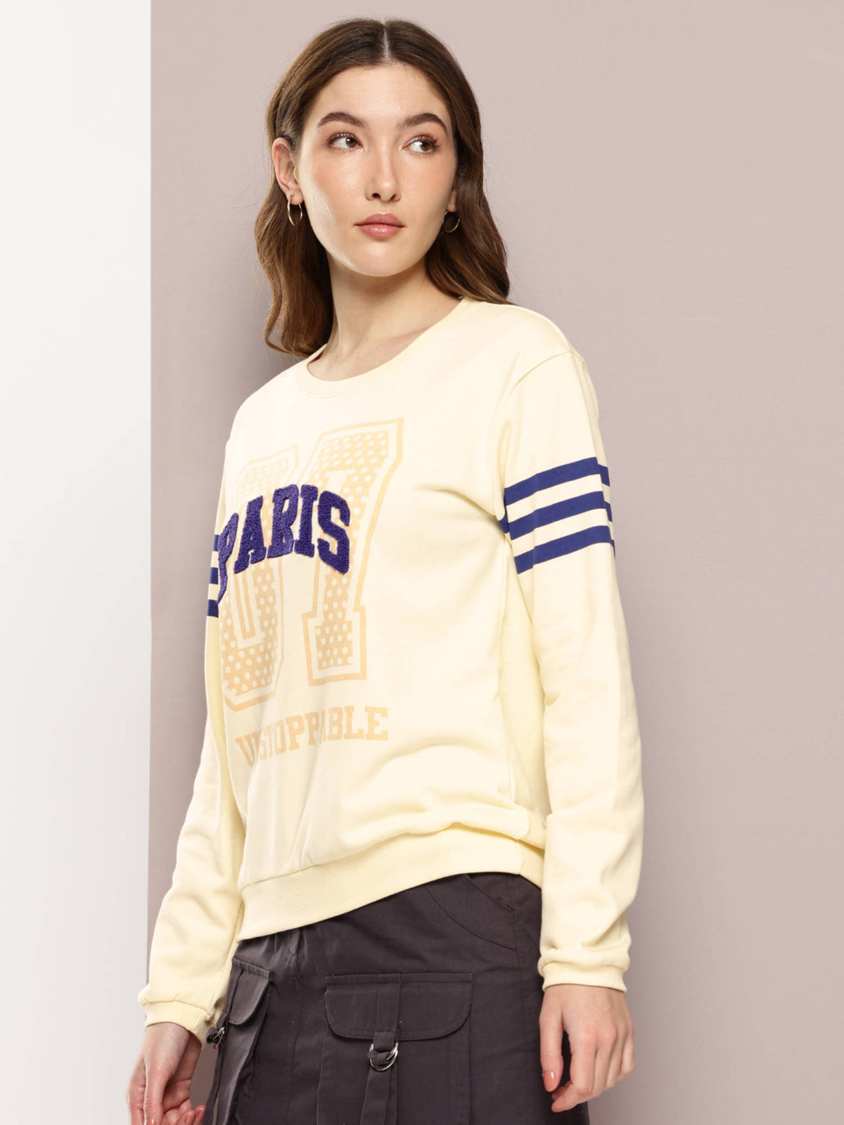 Womens Relaxed Fit Embroidered Long Sleeve White Sweatshirt | SS90 - view 3